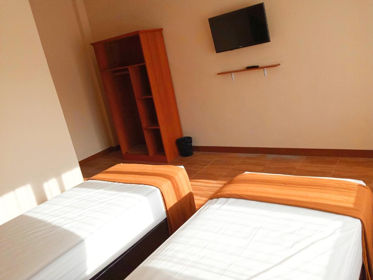 Bluefire Homestay Syariah Banyuwangi  Exteriér fotografie