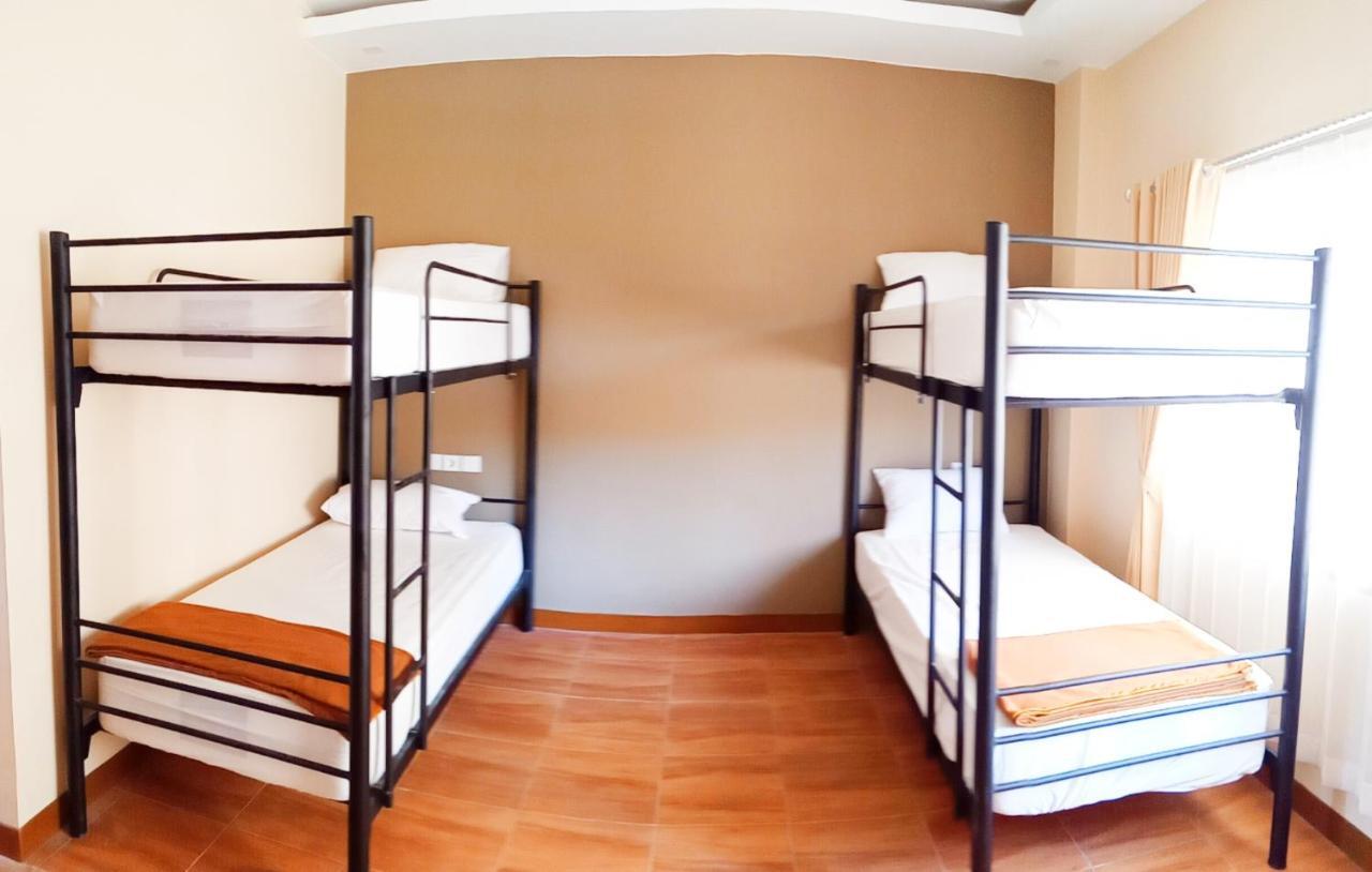Bluefire Homestay Syariah Banyuwangi  Exteriér fotografie